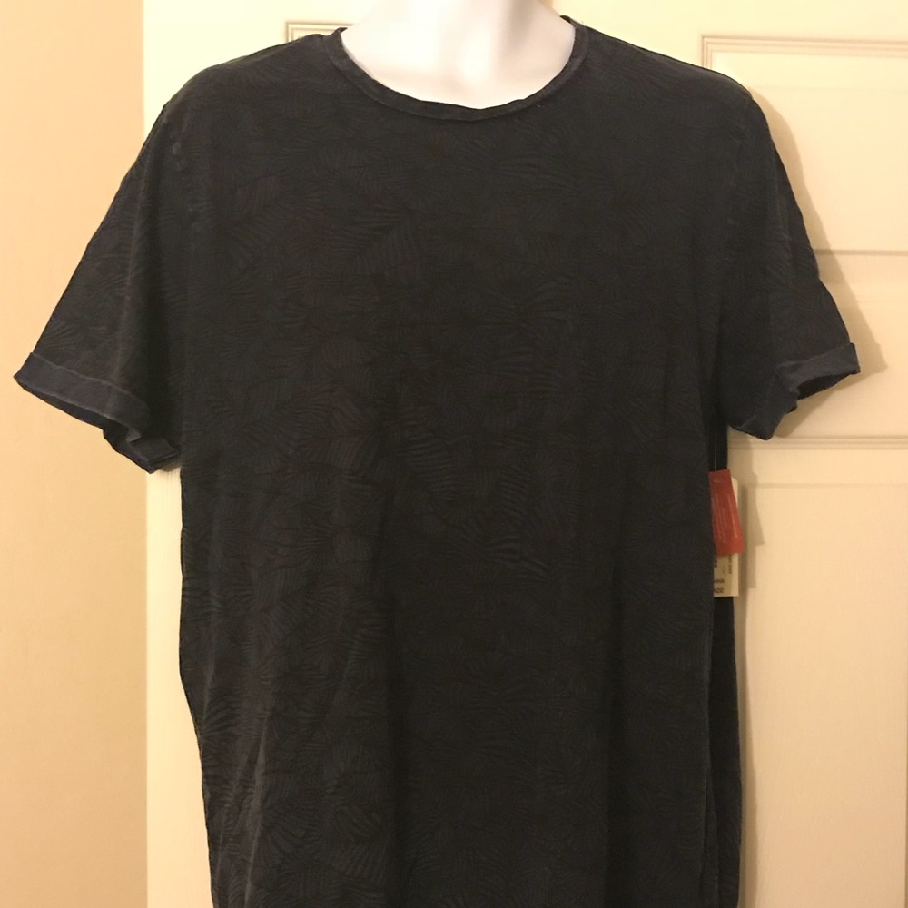 NWT Men’s Arizona Jeans Co Dark Blue T-shirt Sz L